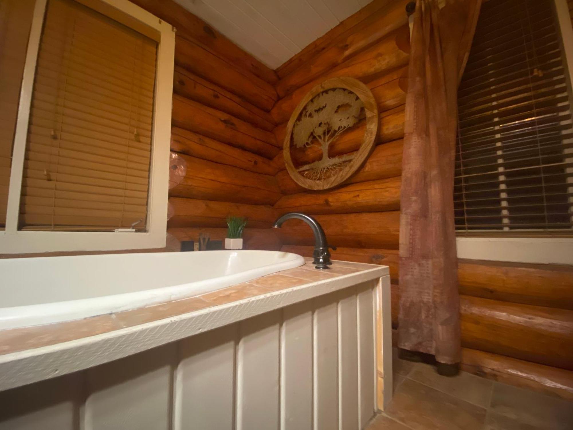 Historic Log Cabin #14 At Horse Creek Resort مدينة رابيد المظهر الخارجي الصورة